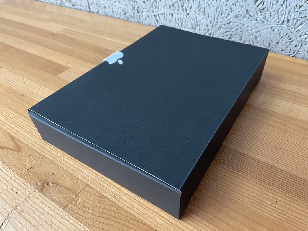 在庫1点 Apple iPad 第5世代 wifiモデル 128GB 充電器付き