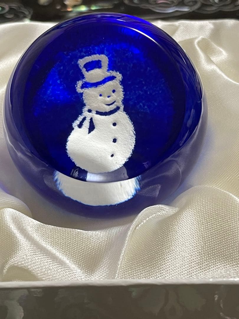 ケイスネス 社スノーマン ペーパーウェイト