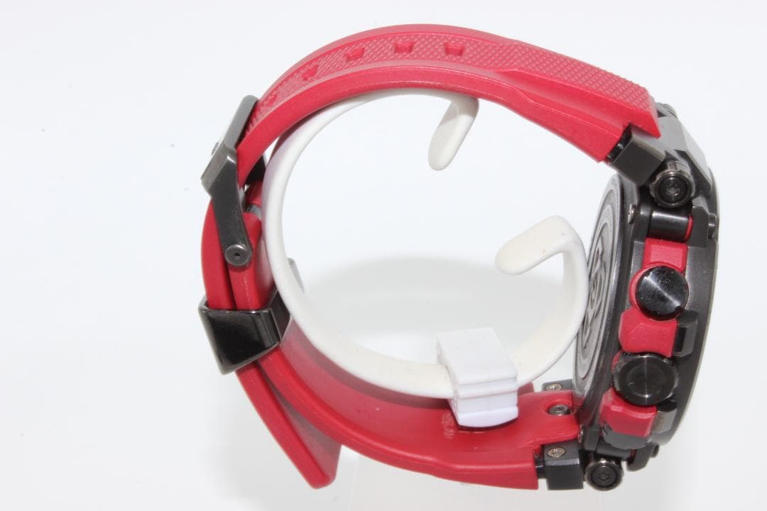 【奇跡の未使用品】CASIO G-SHOCK MTG-B1000B-1A4J1