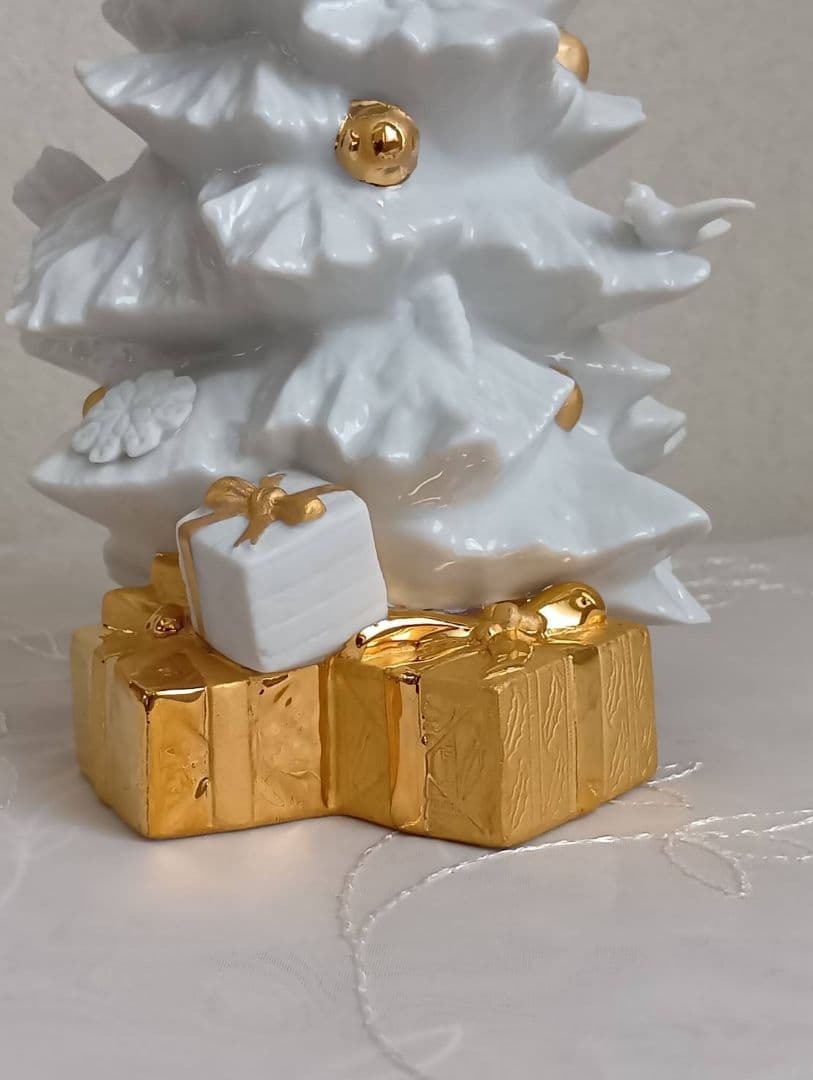 リヤドロ　クリスマスツリー　ホワイト