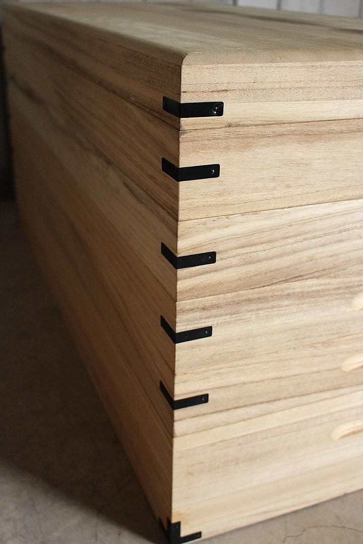 桐の衣装ケース 5段　着物　収納　木箱 タンス　古家具　古民家