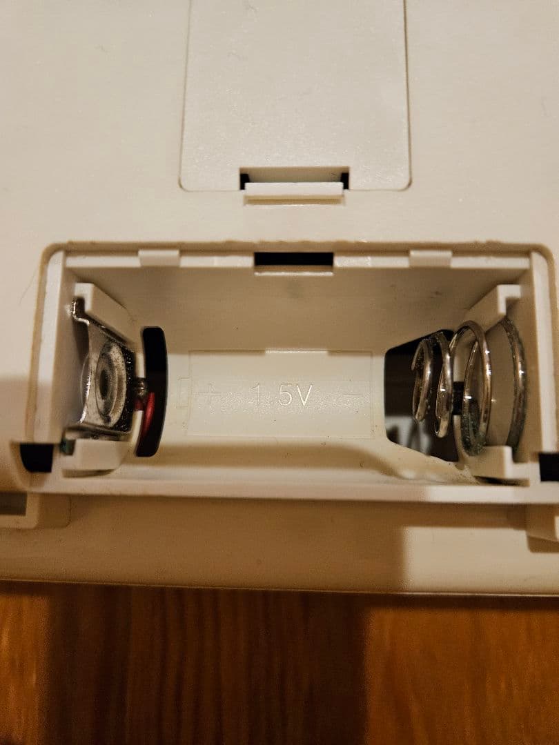 【ジャンク品】 TWEMCO(トゥエンコ) QD-35 時計 ホワイト