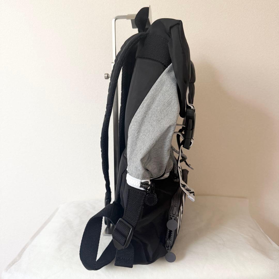 ステラマッカートニー　キッズ　リュック　ロゴ