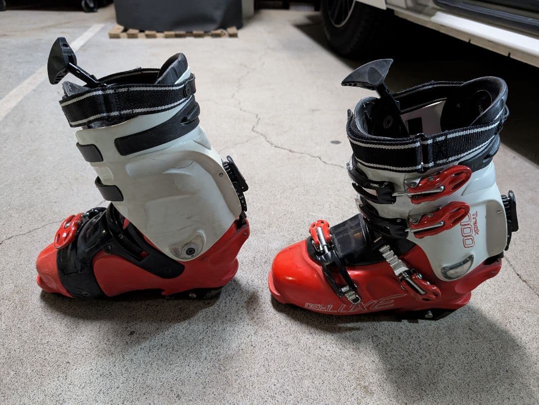 DEELUXE track700 アルペンブーツ INTECワイヤー付