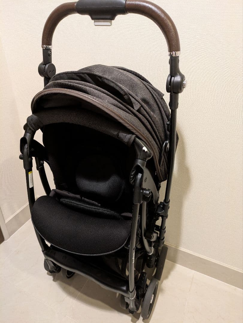 ゴンザレス＊【美品】2022年製ラクーナクッションフリープラス