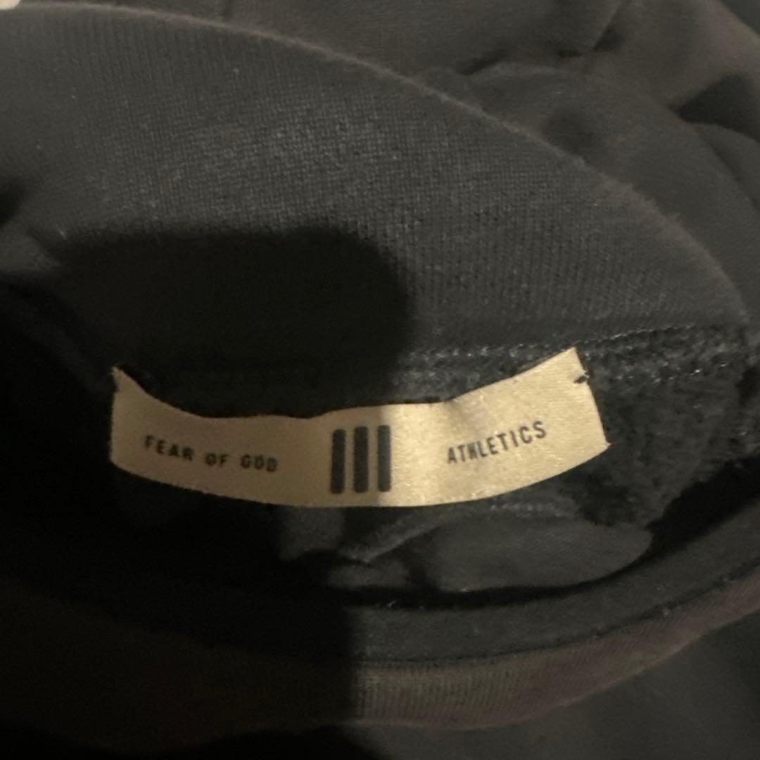 フィアオブゴッド×アディダスのパーカー