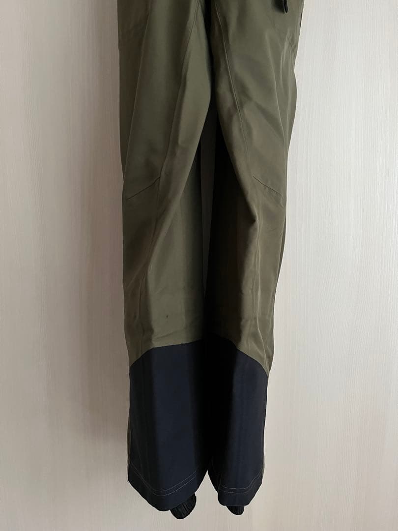 MOUNTAIN HARDWEAR BIB pants Lサイズ