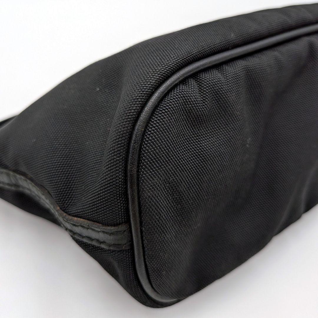 GUCCI グッチ ブラック キャンバス アクセサリーポーチ ハンドバッグ 小物