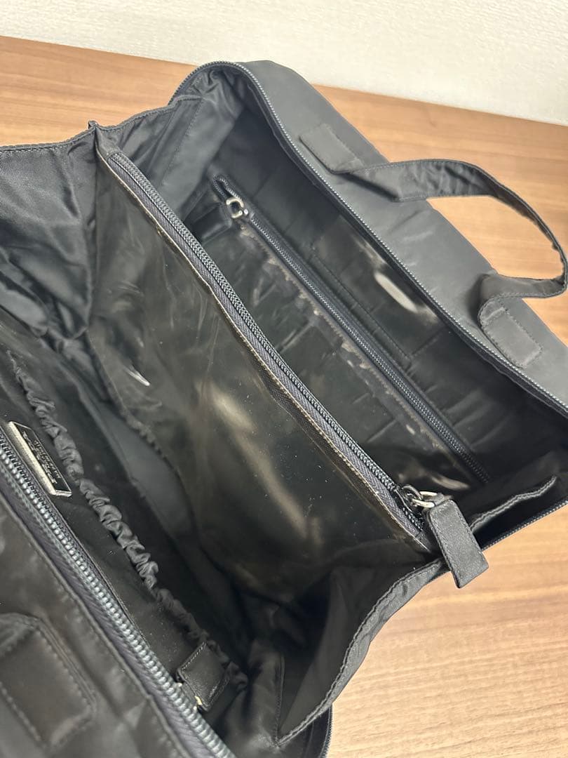 R 　PRADA プラダ　ガーメントバック　トラベルバック　大