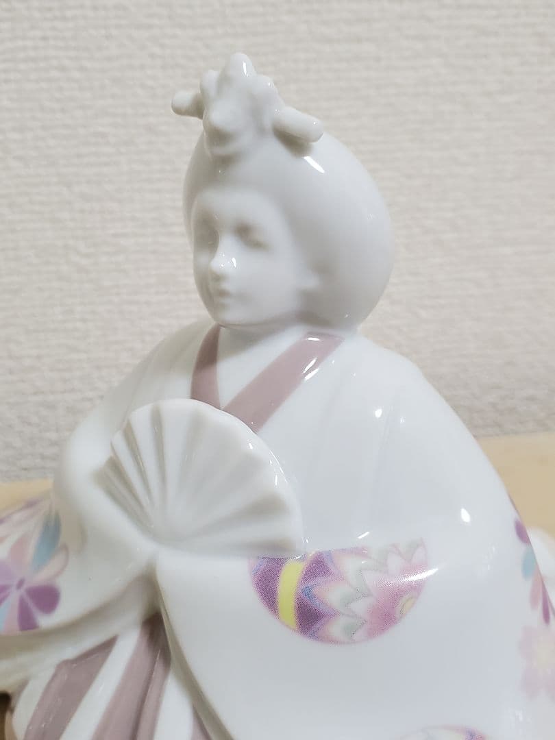 新品 陶磁器製 雛人形 花柄 ふんわりパステルカラー和柄