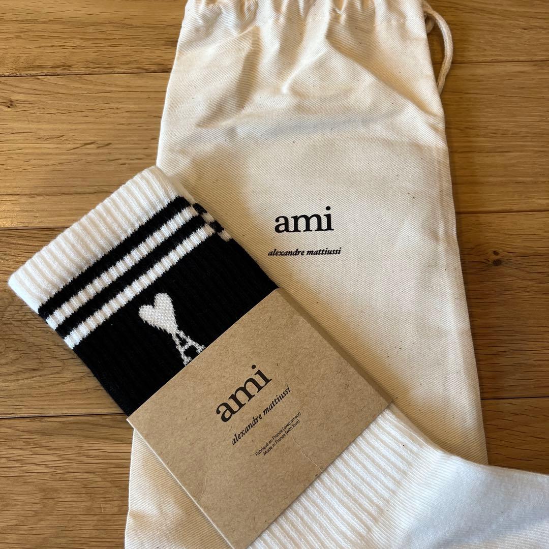 【新品正規品】Amiparis ロゴソックス　ブラック