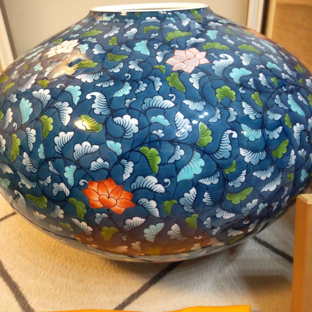 有田焼伝統工芸士 　藤井勝雲作　染錦牡丹唐草図 花瓶　大花瓶