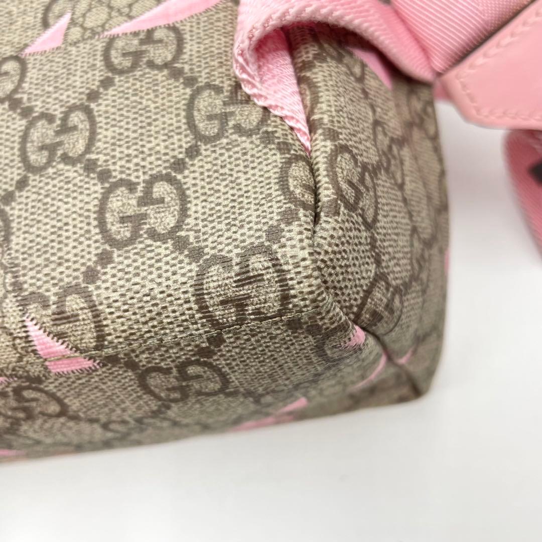 グッチ リュック　チルドレンズ パパガッロ オウム レザー　ピンク　柄