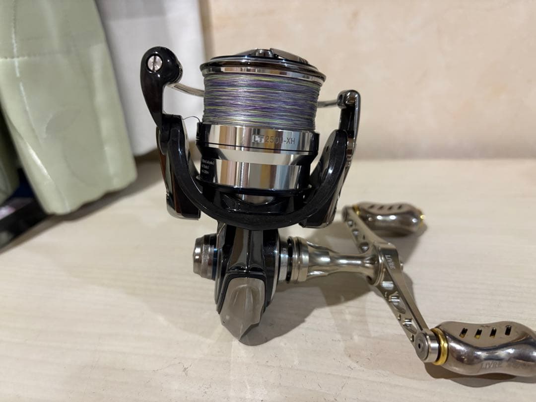 ★☆ダイワ　18 イグジスト　LT2500S XH カスタム　美品