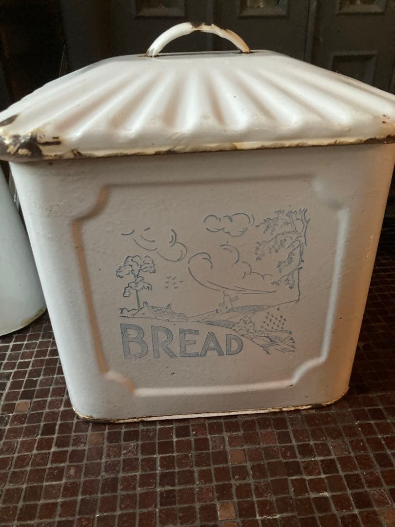 琺瑯ブレッドボックス　★アンティーク
