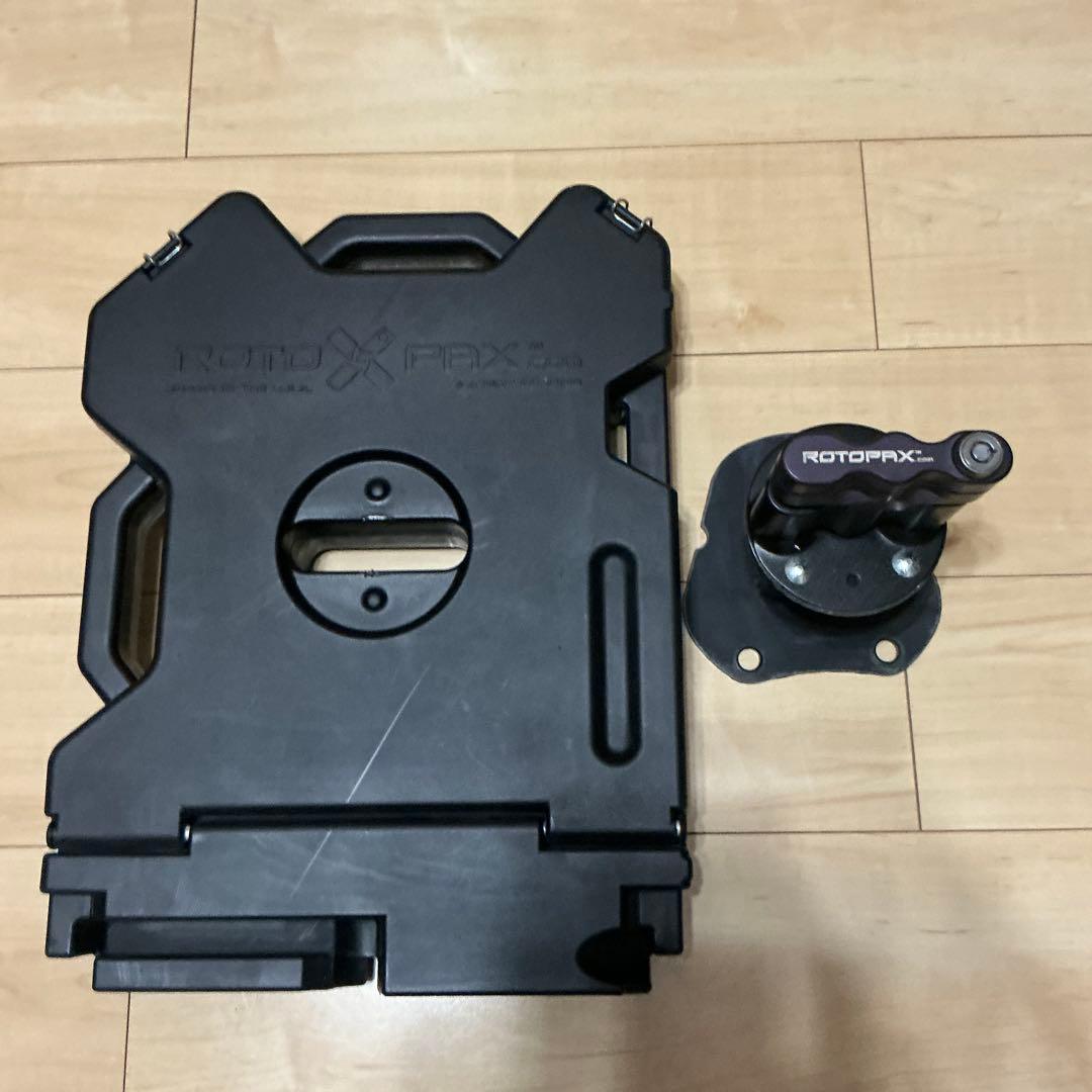 RotopaX 2ガロン＋鍵付きマウント＋JB64用ブラケット