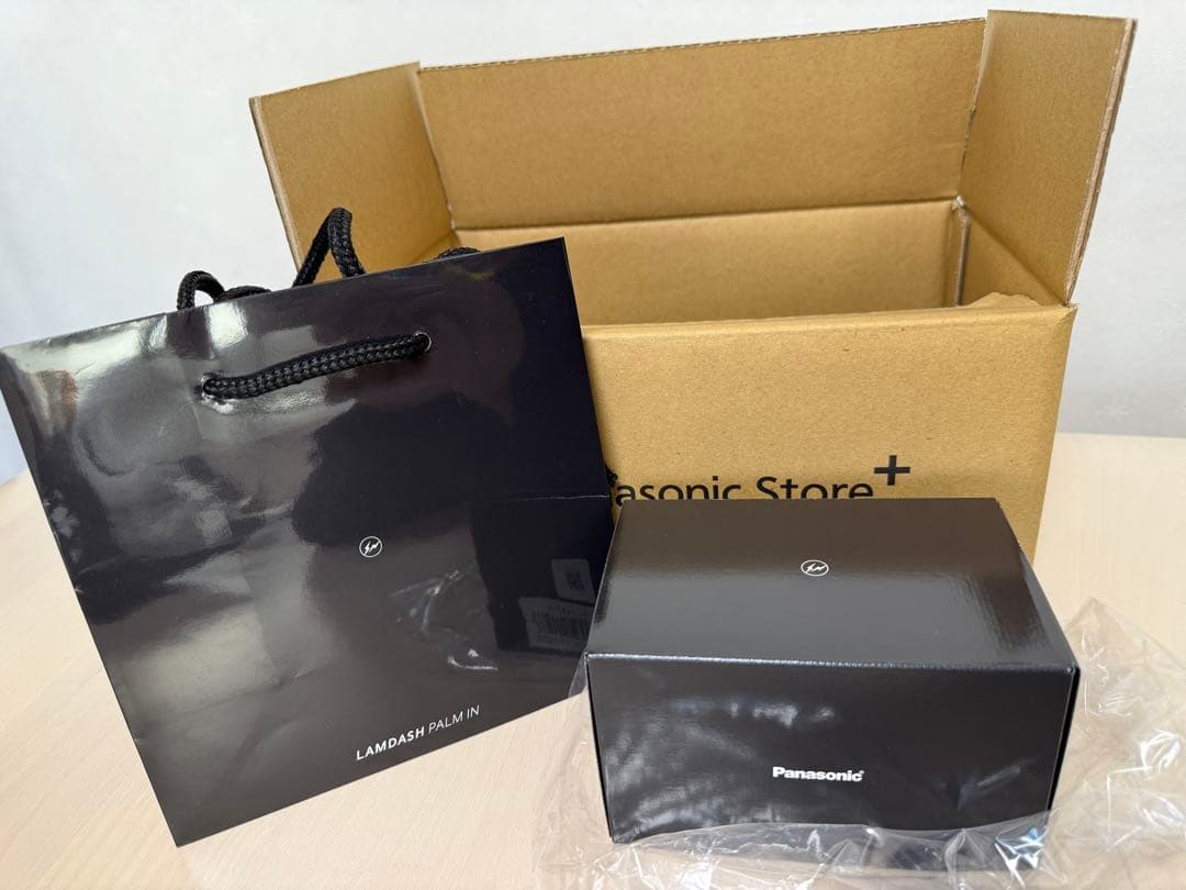 ラムダッシュパームイン フラグメント限定デザインメンズシェーバー