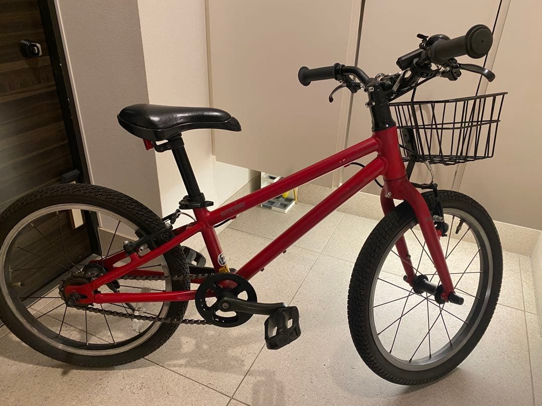 子供用自転車 赤 バスケット付き