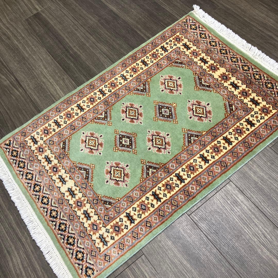 99x65cmパキスタン手織り絨毯ライトグリーンの色合い玄関マット