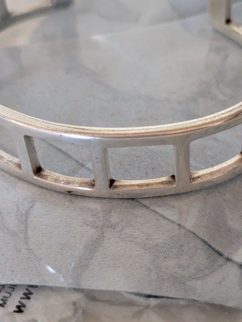 GUCCI　シルバー　スクエア　バングル