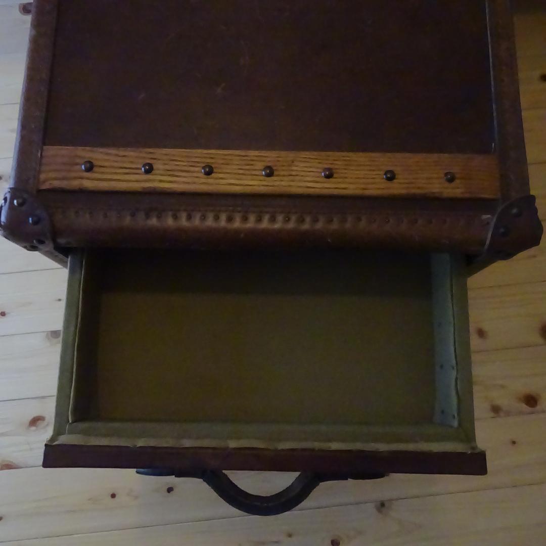 ストーニーハースト スモール ランプテーブル HALO 本革 牛革張り収納茶