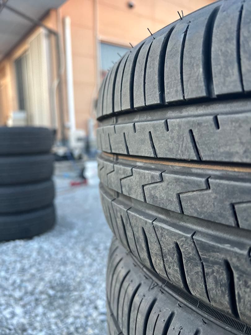 ファルケン　ze310 185/55r15 25年製　バリ山　美品