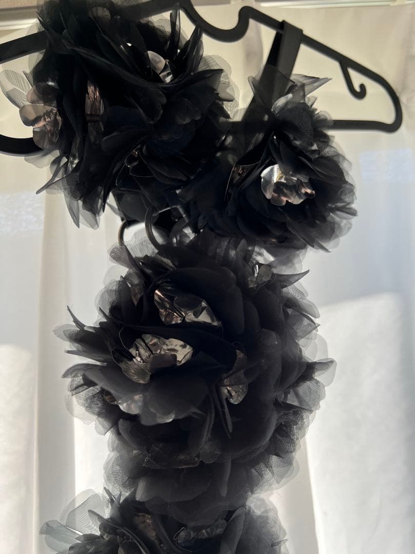 noir kei ninomiya伊勢丹新宿限定 フラワーレザーハーネス