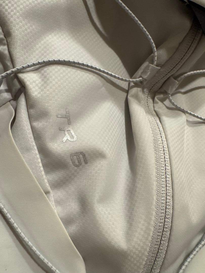 THE NORTH FACE ランニングベスト ホワイト　TR6 Sサイズ
