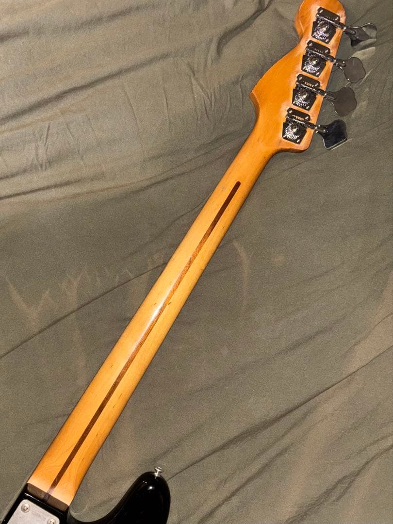 つ*も様 コンポーネント　プレシジョンベース　TOKAI hard punche