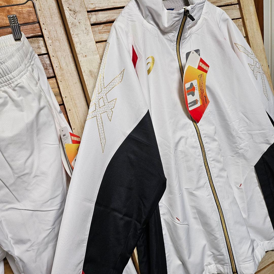 新品 アシックス ウィンドブレーカー 上下セット Oサイズ 防寒 発熱