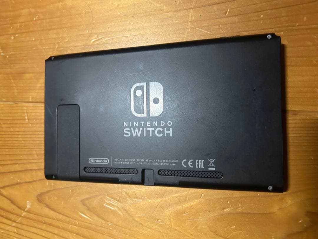 Nintendo switch　本体+Joycon(ジャンク)　備品