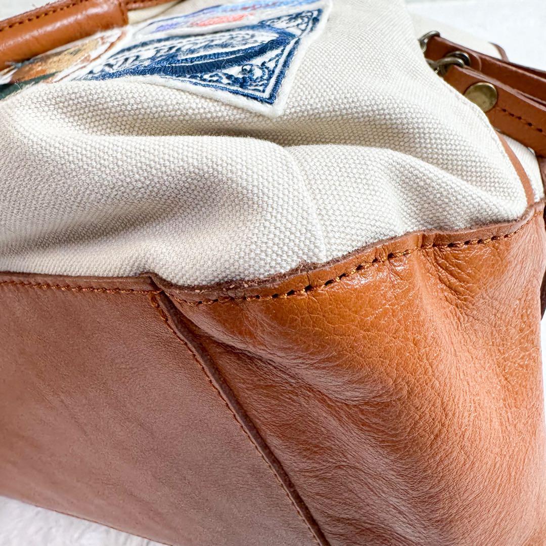 美品 ダコタ ボイジャー ワッペン ボストンバッグ ハンドバッグ