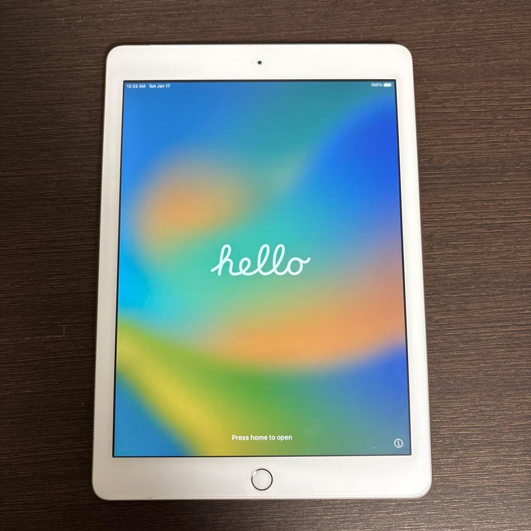 Apple iPad 第五世代 128GB ゴールド セルラー　本体