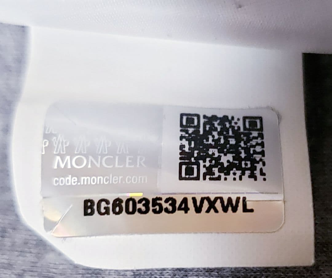 ＊くるみ＊　モンクレール　ブルゾン ジャンパー　MONCLERハンガー付