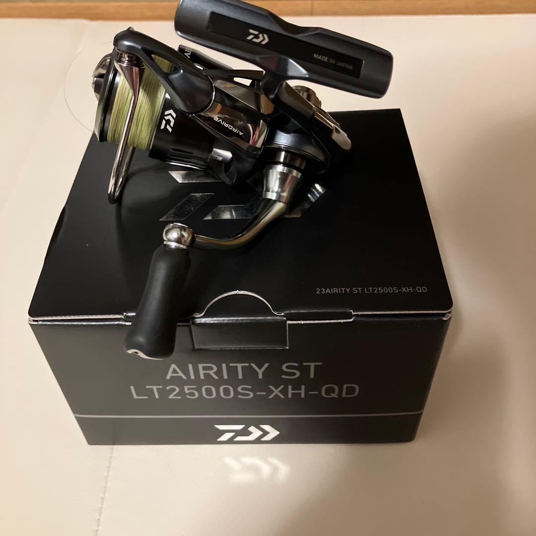 DAIWA 23エアリティST LT2500S-XH-QD