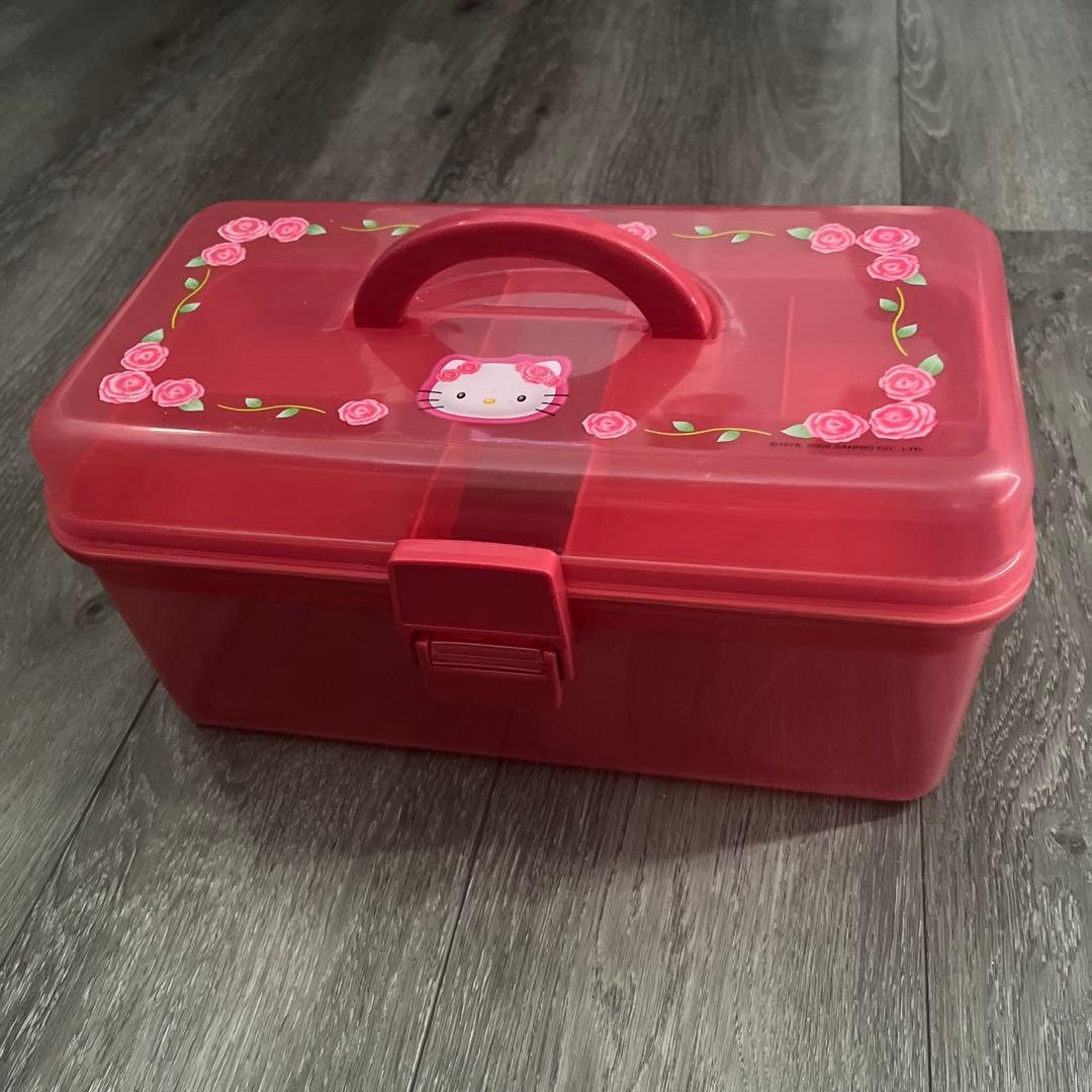 ハローキティ　ツールボックス　プラスチック収納　持ち手付き　2段　ローズ　薔薇