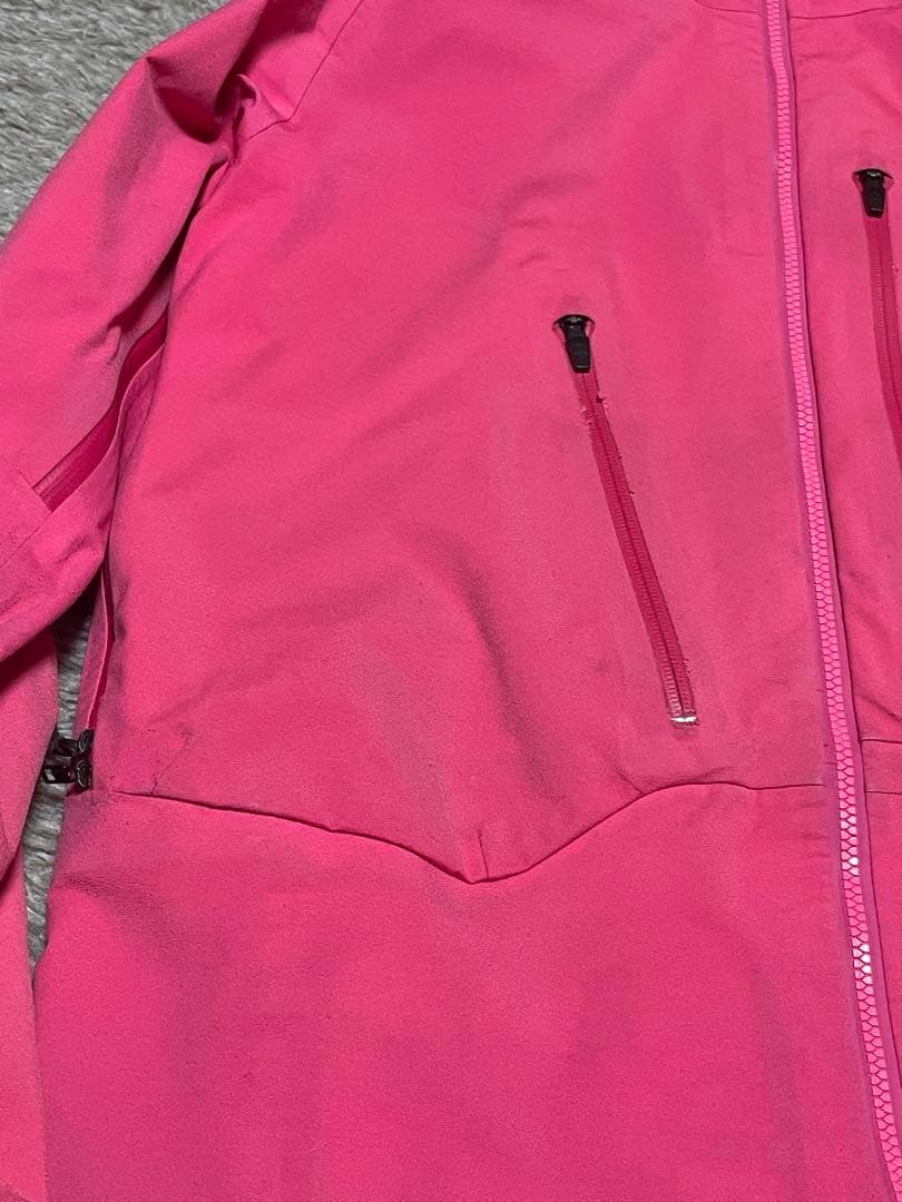 BURTON AK457 JKT ピンク