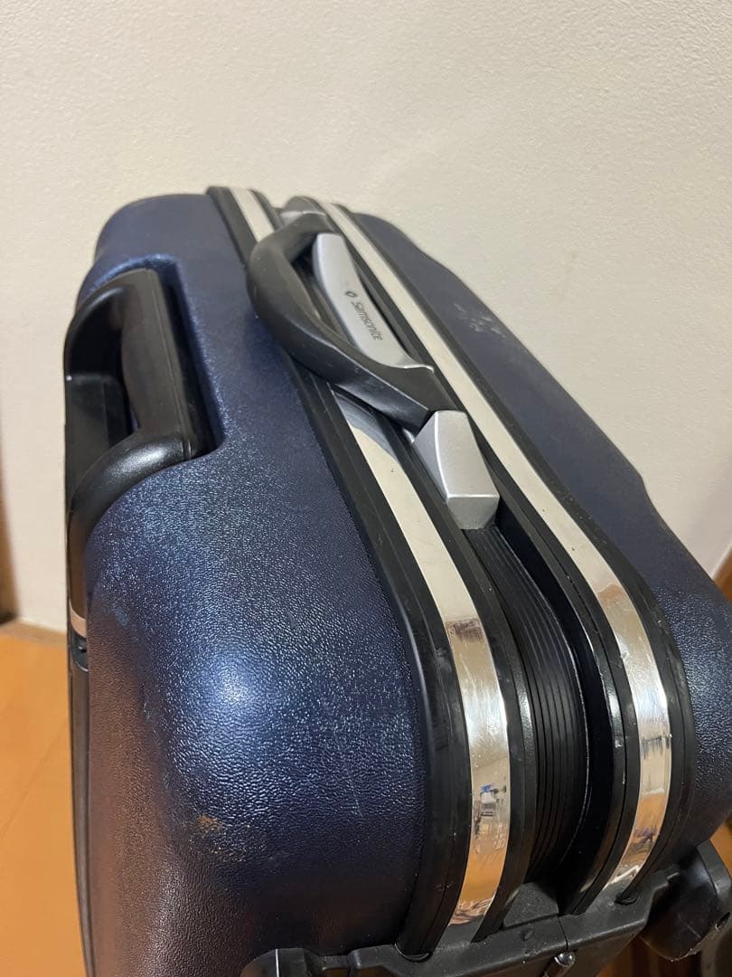 サムソナイト　キャリーケース　スーツケース　大容量　100リットル