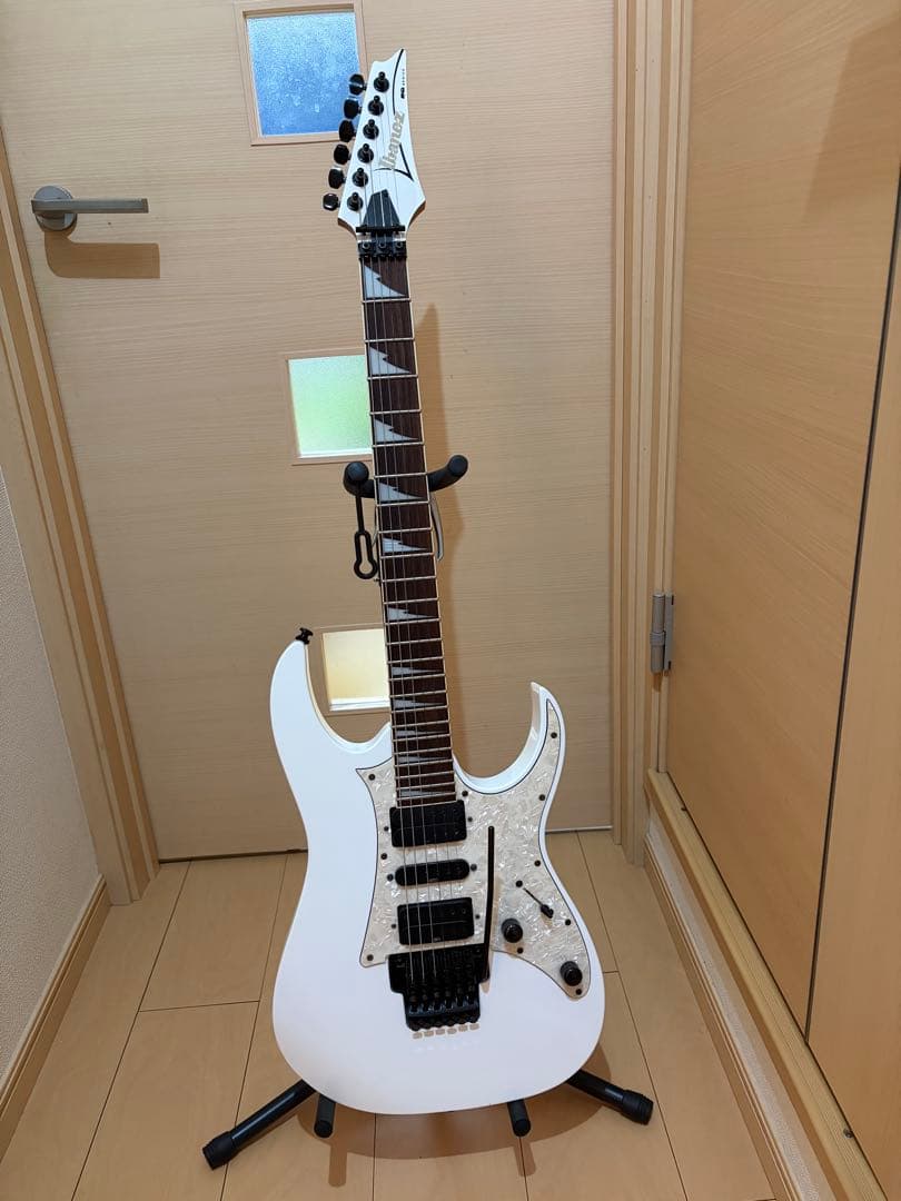 中古Ibanez RGシリーズ RG350DX ホワイトエレキギター