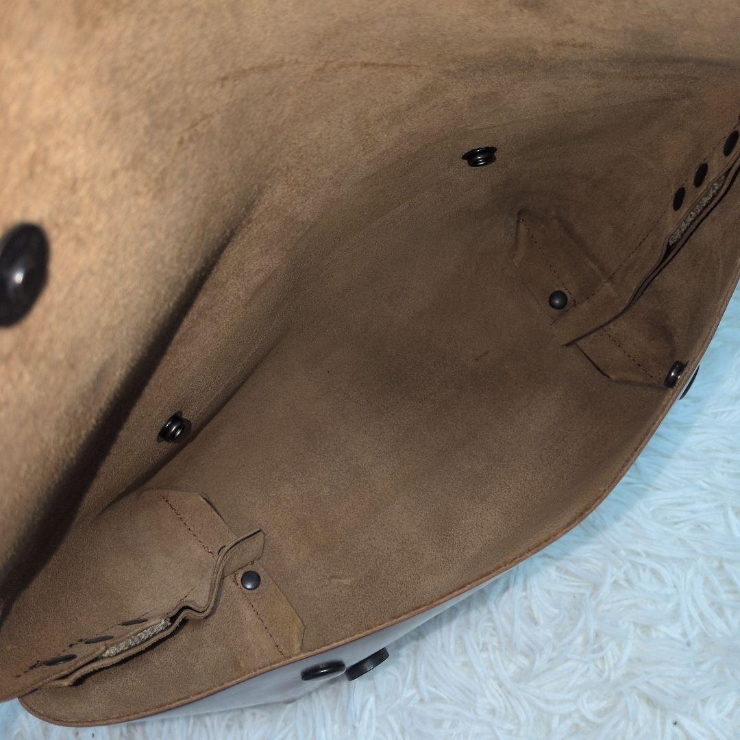 極美品　uni&co ユニアンドコー メッセンジャーバッグ　キャメル　XS