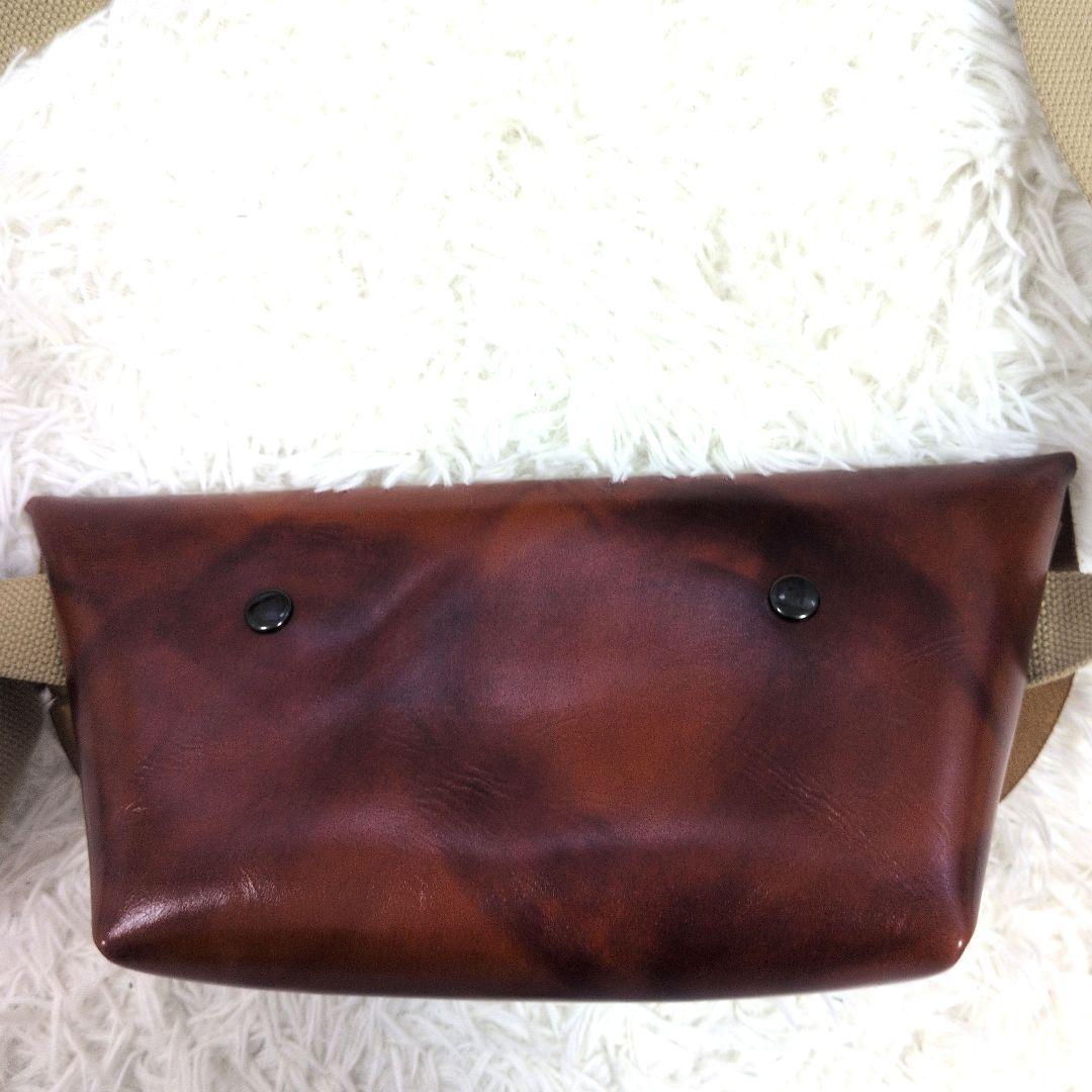 極美品　uni&co ユニアンドコー メッセンジャーバッグ　キャメル　XS