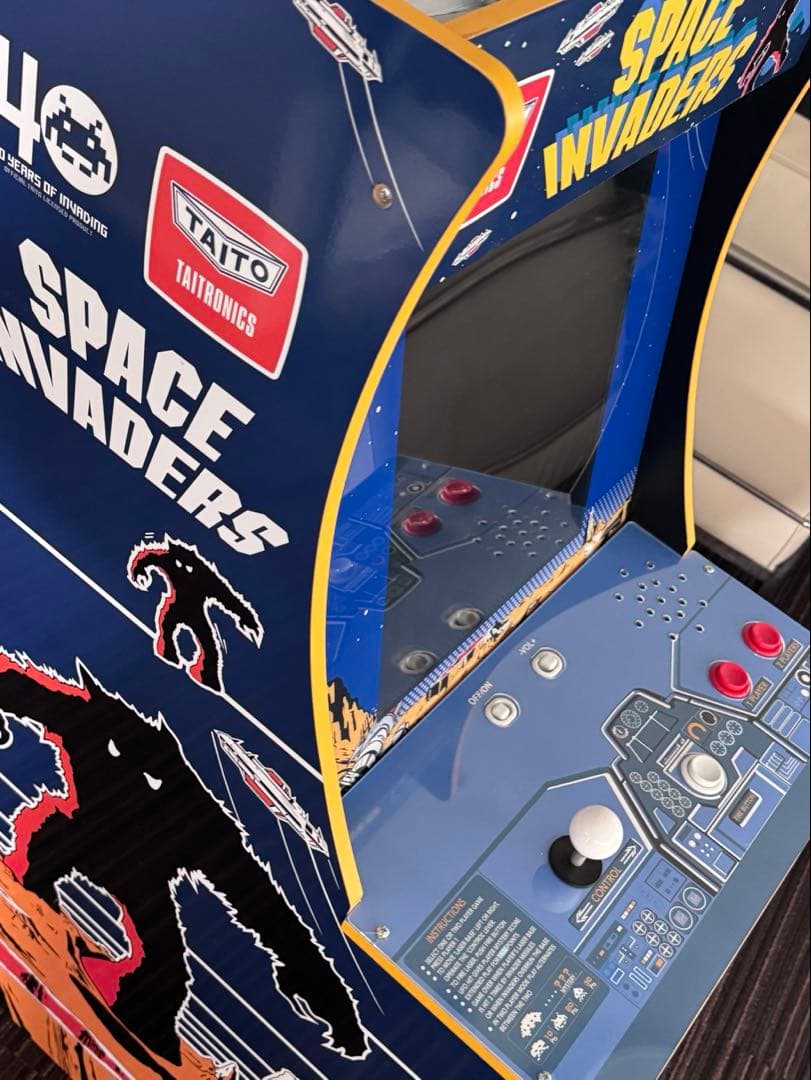 希少品ARCADE1UP スペースインベーダー 40周年記念モデルTAITO
