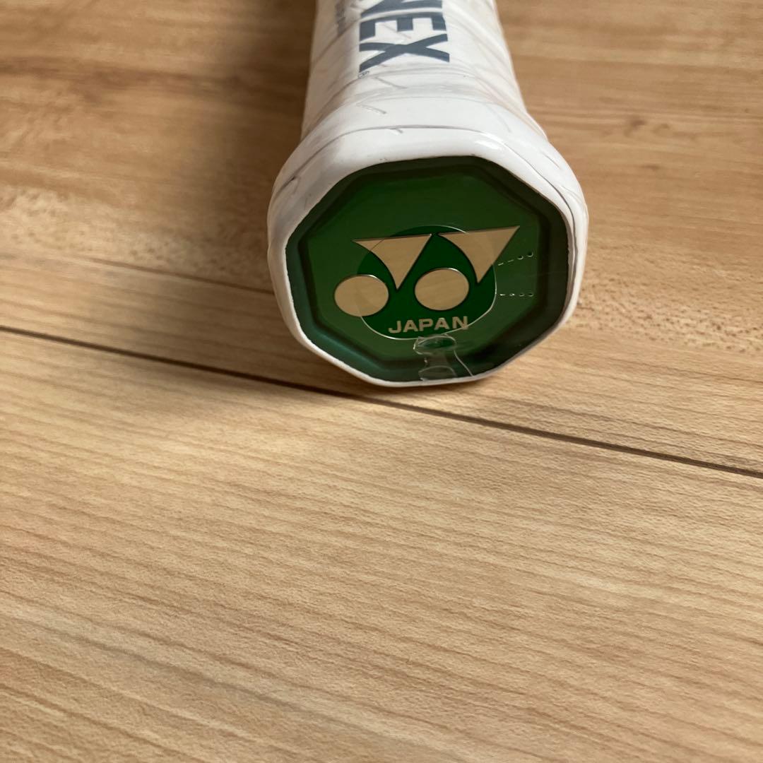 未使用　ソフトテニスラケット　ボルトレイジ8S