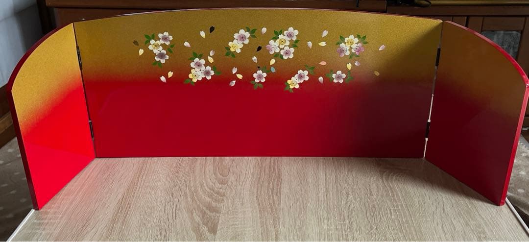 雛壇飾りの屏風