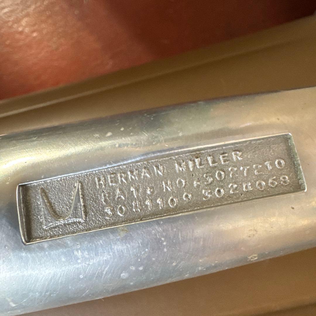 Herman Miller チェア　椅子　インテリア　ハーマンミラー