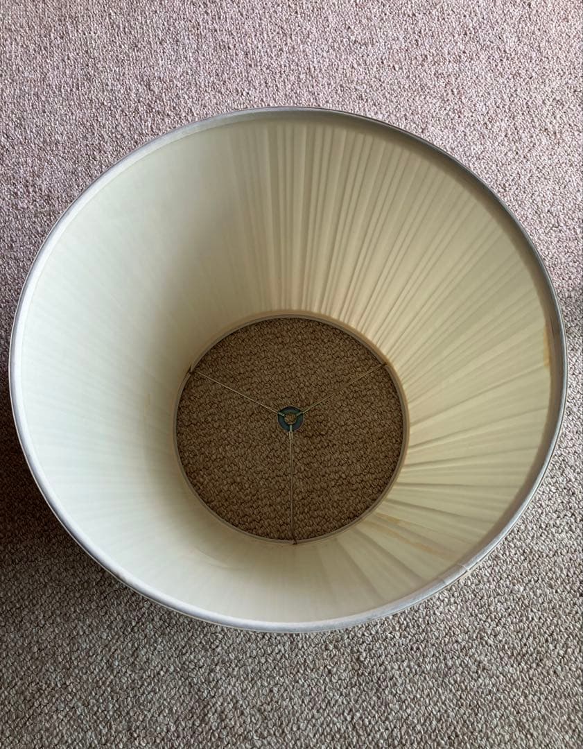 フロアスタンド ゴールド調 ホワイトシェード付き