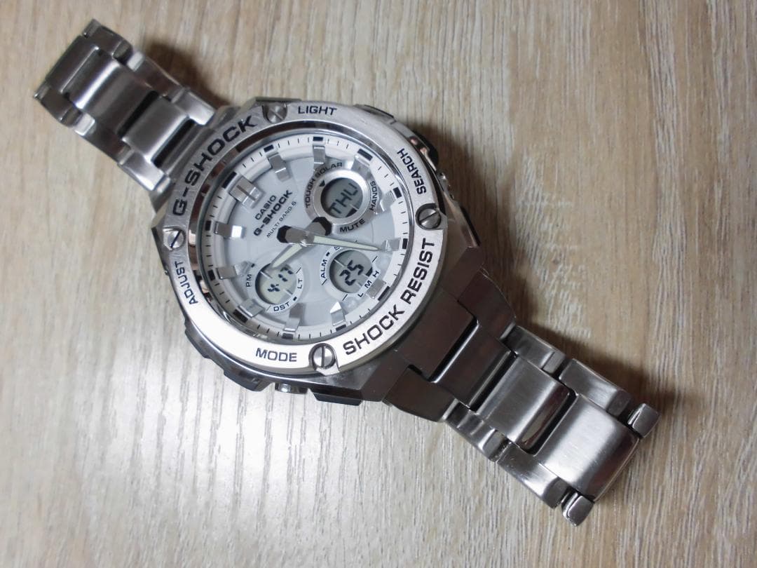 チョコカシオ ジーショック GST-W110D 電波ソーラー Gスチール