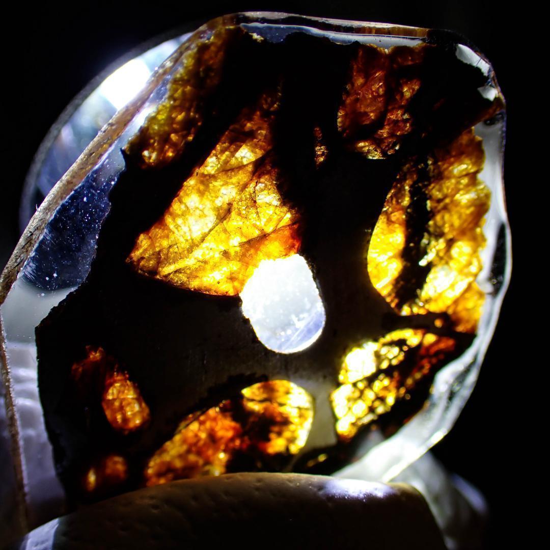 天然石 パラサイト隕石 原石 水晶 結晶 丸玉 ポイント 鉱物 パワーストーン