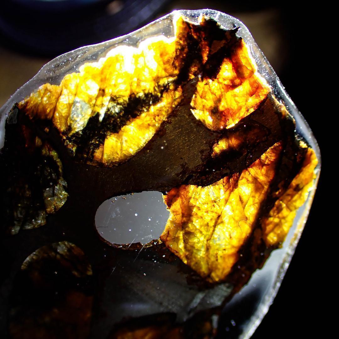 天然石 パラサイト隕石 原石 水晶 結晶 丸玉 ポイント 鉱物 パワーストーン