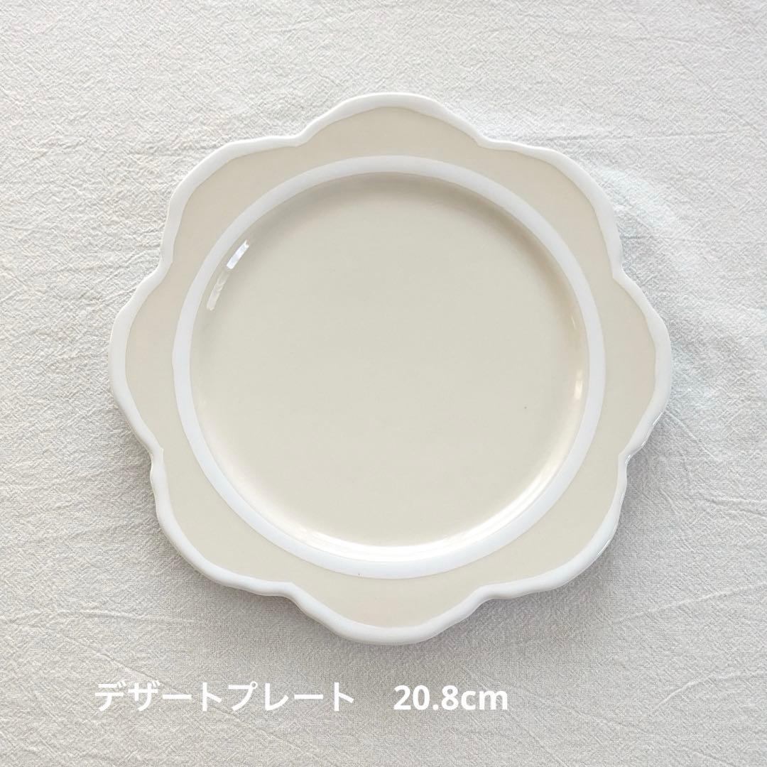 アンソロポロジー　ディナープレートとデザートプレート4枚セット未使用品